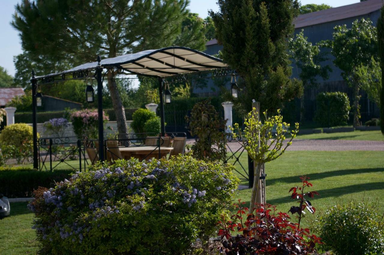 Domaine Du Clos Pallacien Paillé Esterno foto